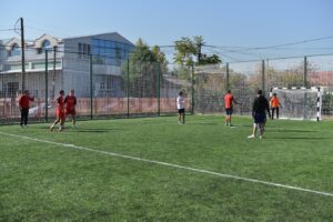 Терен за спорт, надвор - Слика